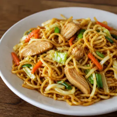 Hühnchen Chow-Mein